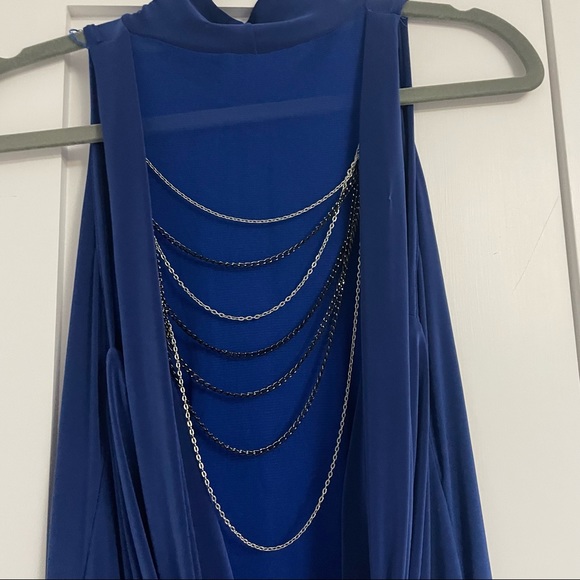 Blue dress with detailing on the back - Picture 3 of 3